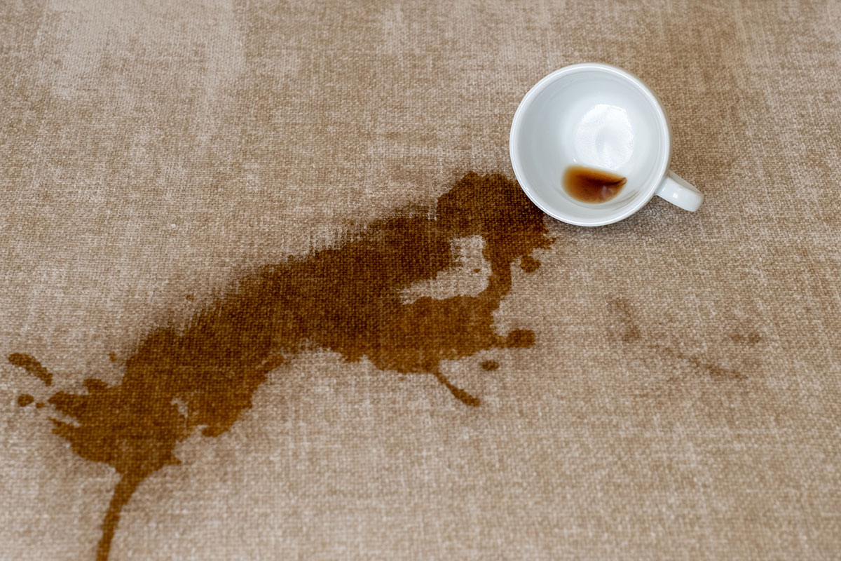 Kaffeeflecken richtig entfernen