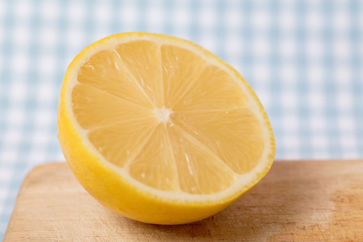 halbe Zitrone
