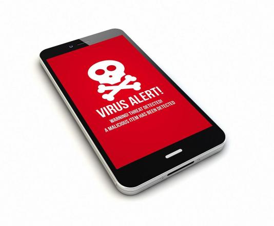 Smartphone mit Virus